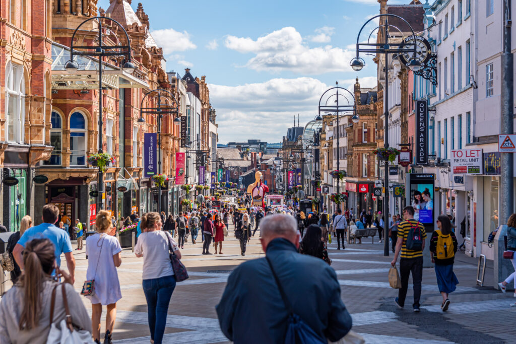 High street retail trade